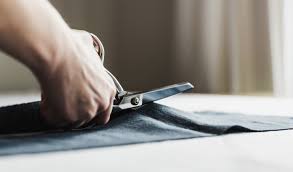 How to Choose the Best Fabric Scissors for Sewing Leather and Denim?