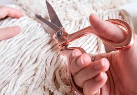 How to Choose the Best Sewing Scissors for Your Needs?